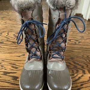 Sorel waterproof boots